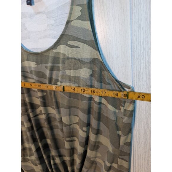Torrid 0X Large Camo Lightweight Causal Knot At Hem Sleeveless Tank Top Green - Picture 5 of 6